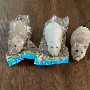 C E Wind Up Toy Mouse NWT